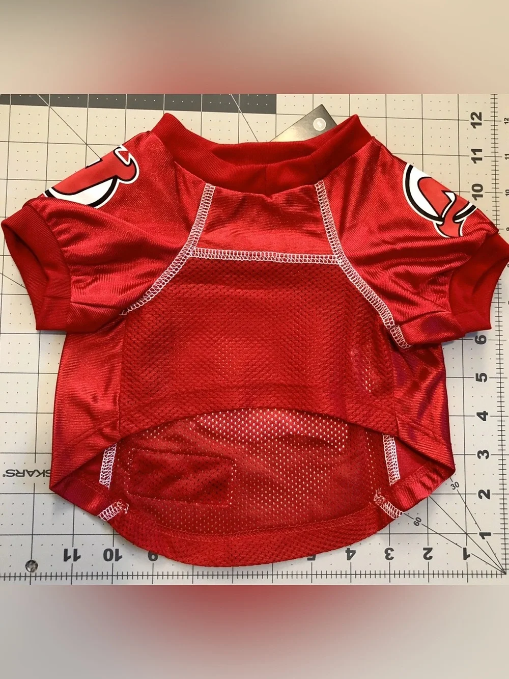 NEW JERSEY DEVILS Pet Gear Dog’s Mesh Hockey Jersey Size S NHL Licensed NWT